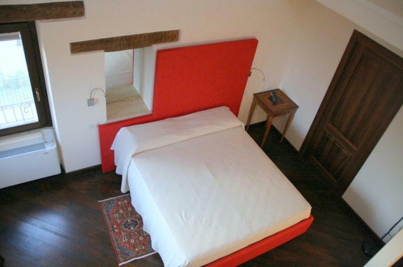 Bed & Breakfast La Tana Dei Leoni *